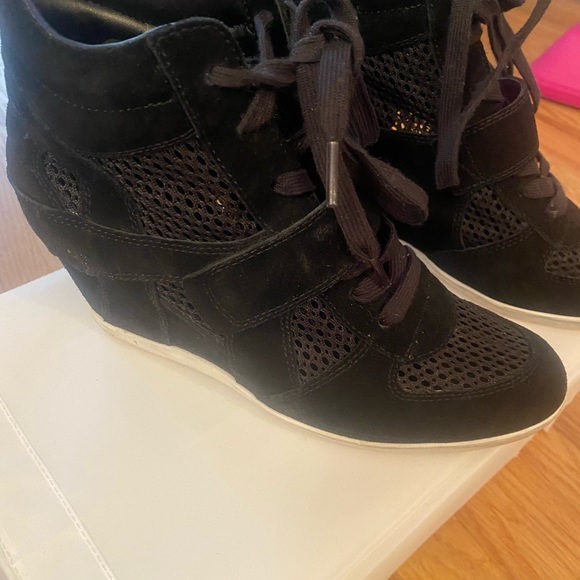 Ash Mesh high Tops - Picture 3 of 5